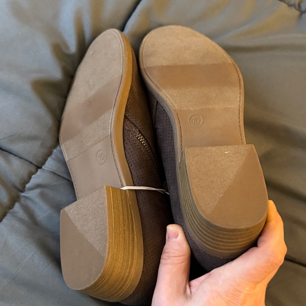 BNWT!!!! Universal thread Dylan booties NWT - image 4